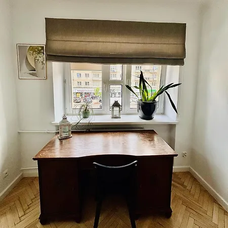 Apartamento Trendy Getaway Old Town Metro By Polandbnb