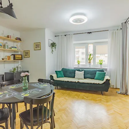 Old Town Metro Ratusz Trendy Getaway By Polandbnb 아파트 바르샤바