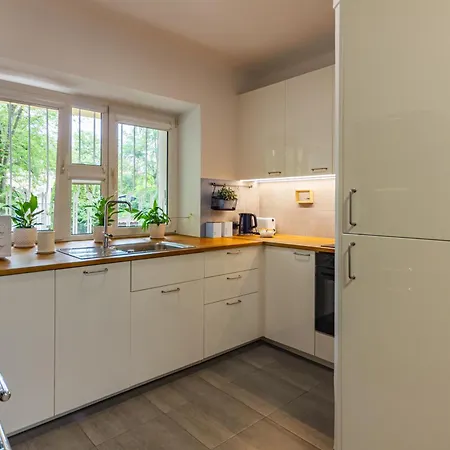 Old Town Metro Ratusz Trendy Getaway By Polandbnb *