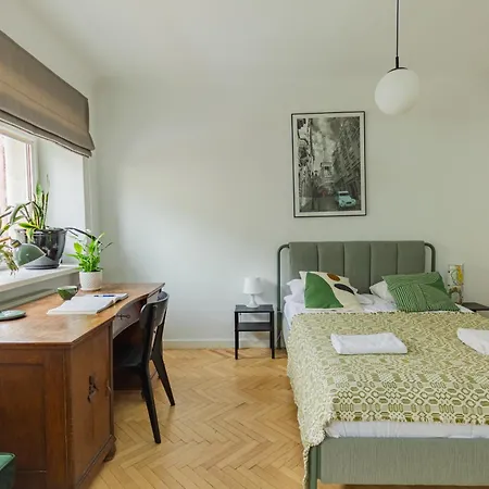 Old Town Metro Ratusz Trendy Getaway By Polandbnb 아파트